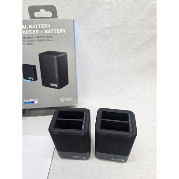 GoPro Battery Charger - GoPro Dual Charger Only- Lot Of 2 HERO8 Black 7, 6 - Picture 4 of 12